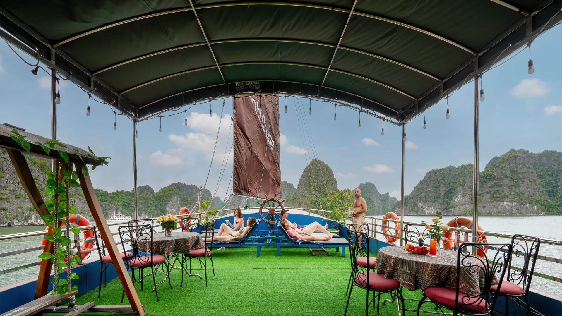 2D1N Tour | Relaxing at Lan Ha Bay and Viet Hai Village on Sunlight Boutique 5 Cruise